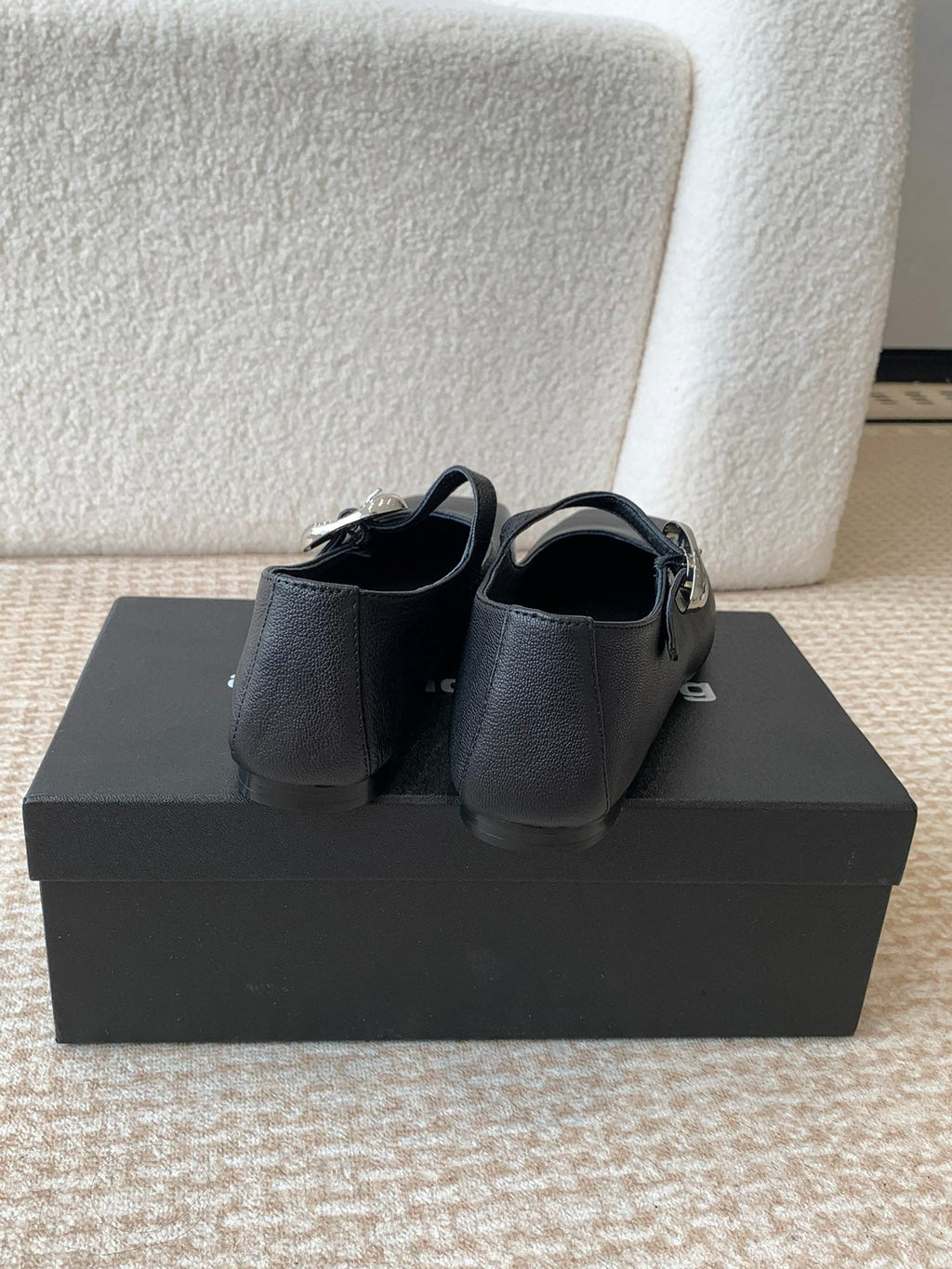 SQUARE-TOE MARY JANE IN BLACK LAMBSKIN