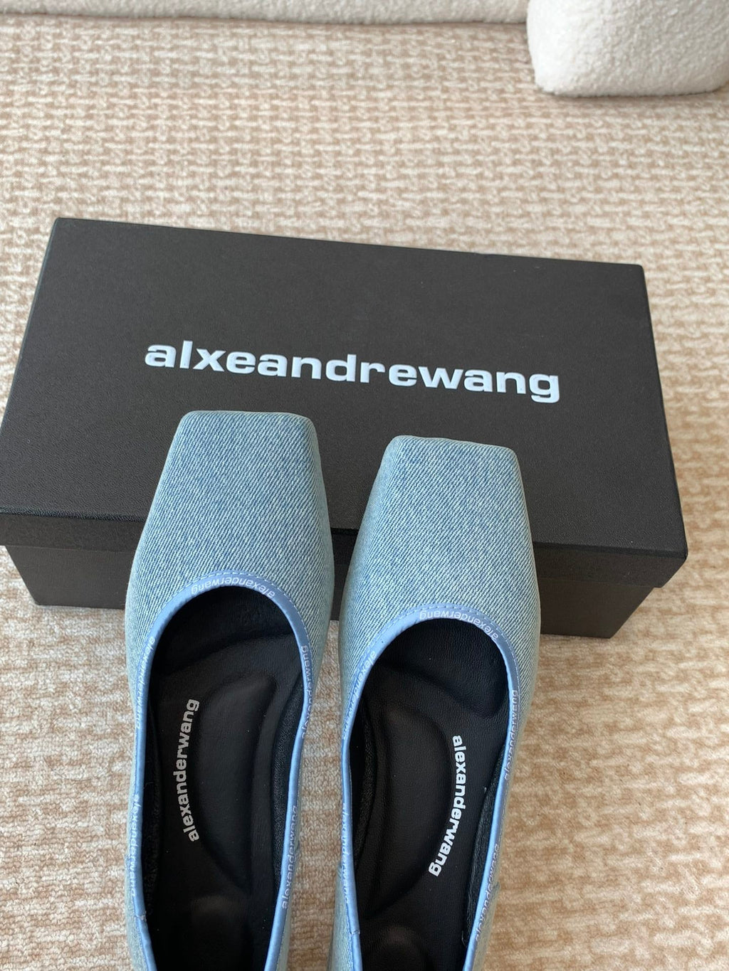 SQUARE-TOE BALLET FLAT IN LIGHT BLUE DENIM FABRIC