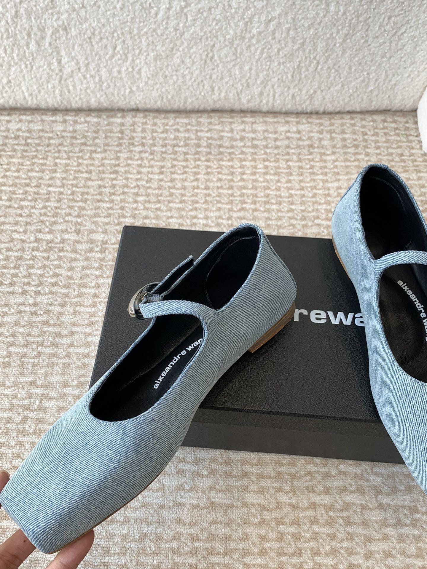 SQUARE-TOE MARY JANE IN LIGHT BLUE DENIM FABRIC