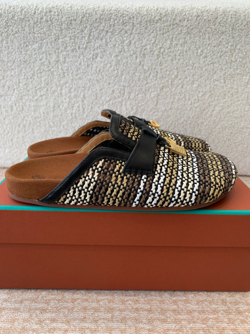 BUBBLE IN MULTICOLOR RAFFIA GOLD HARDWARE