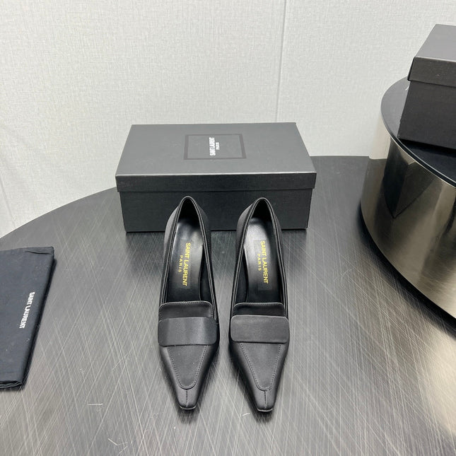 D'ORSAY PUMPS IN BLACK SILK