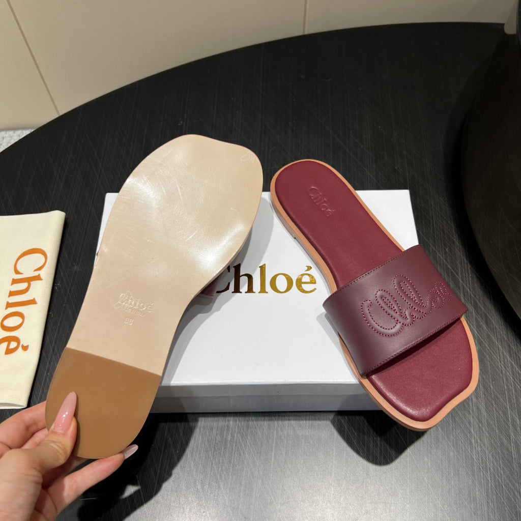 CHLOÉ 26S SANDALS IN DARK RED CALFSKIN
