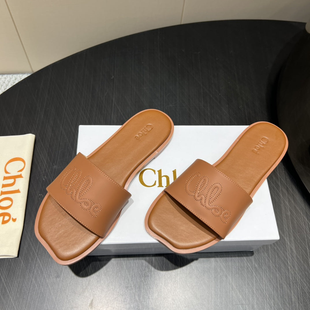 CHLOÉ 26S SANDALS IN BROWN CALFSKIN