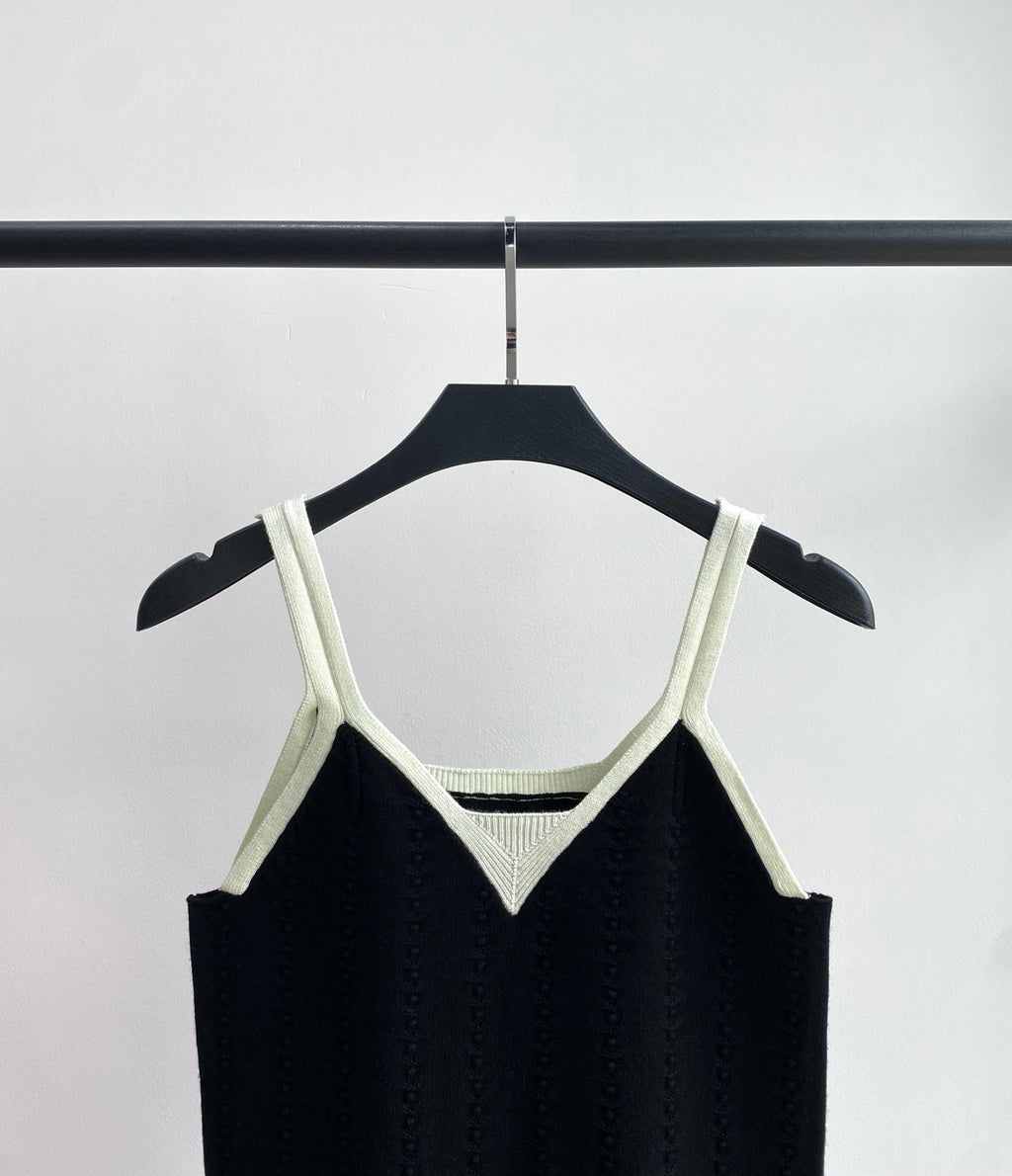 CHANEL 26S KNIT CAMISOLE TOP STYLE 1120