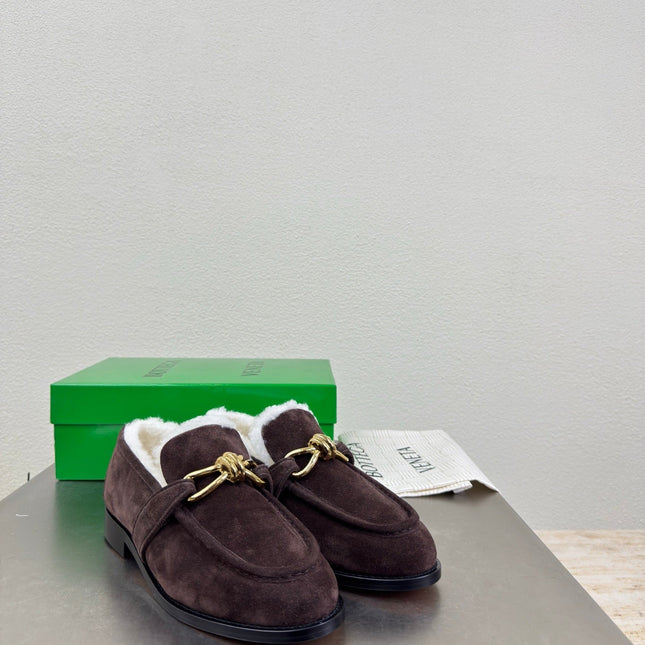 BOTTEGA VENETA 26S LOAFERS IN DARK BROWN SUEDE AND WHITE WOOL WITH GOLD HARDWARE