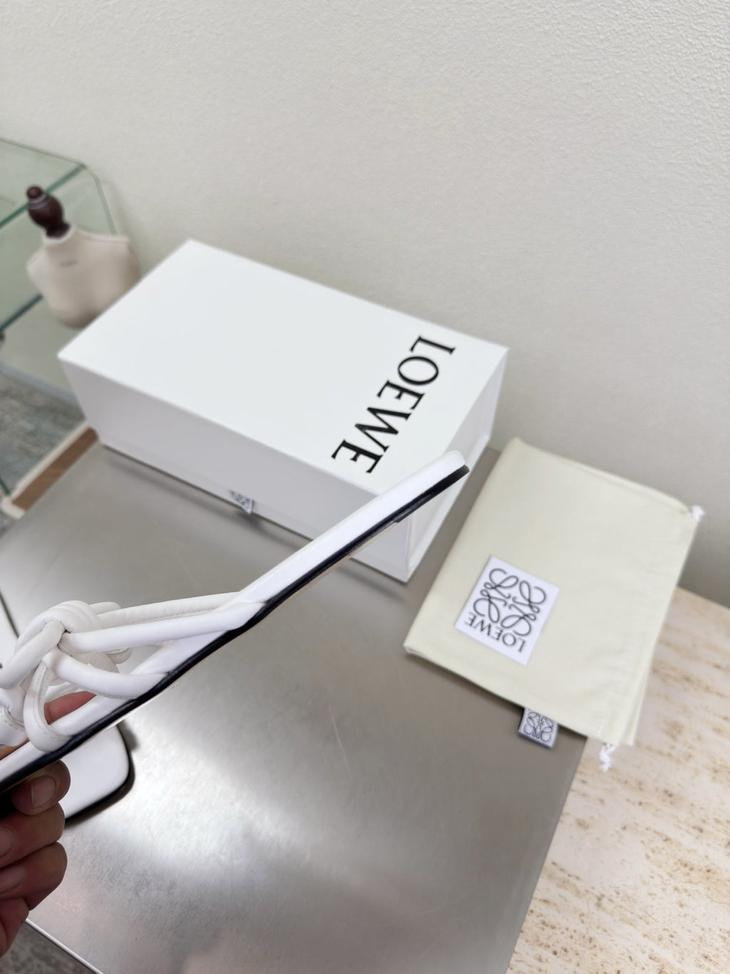 LOEWE 26S FLAMENCO KNOT SANDAL IN WHITE CALFSKIN