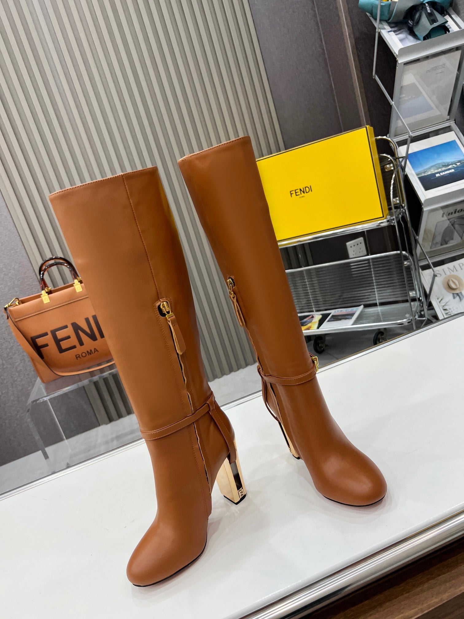 FF HIGH BOOTS IN TAWNY BROWN CALFSKIN GOLD HARDWARE