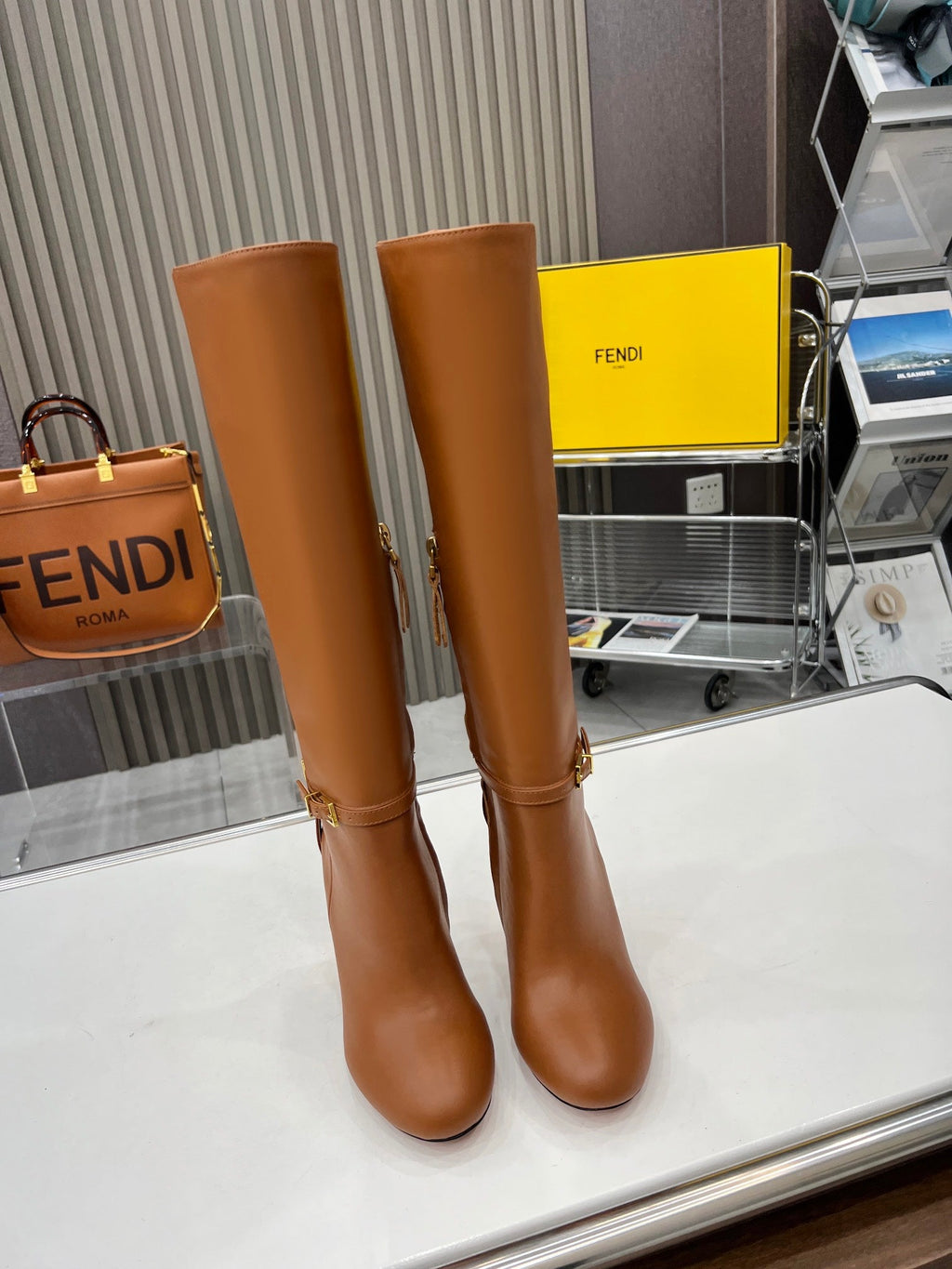 FF HIGH BOOTS IN TAWNY BROWN CALFSKIN GOLD HARDWARE