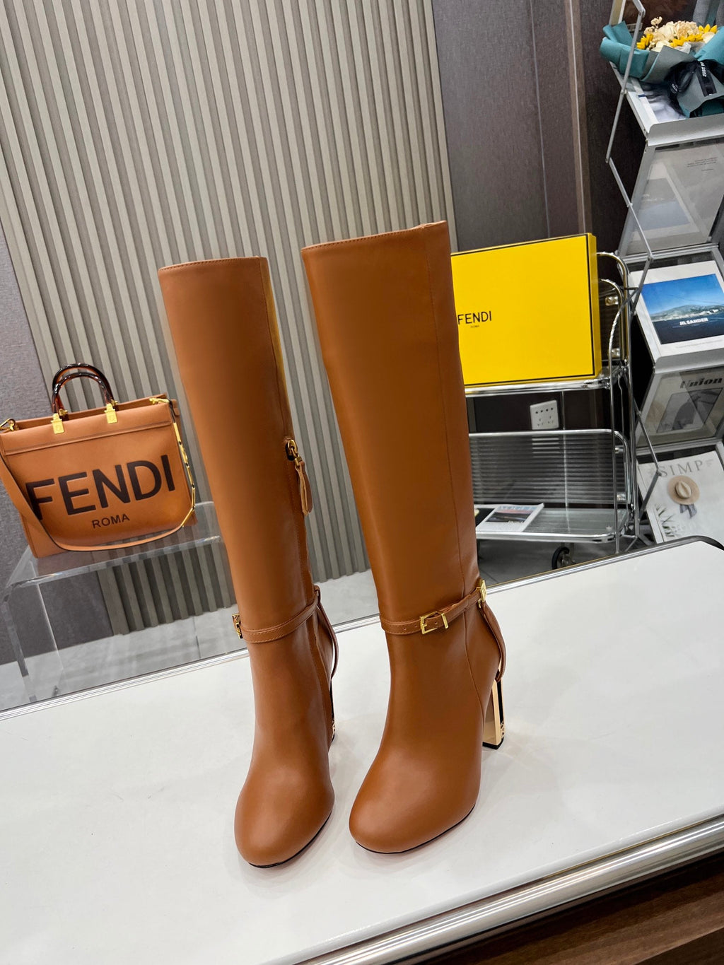 FF HIGH BOOTS IN TAWNY BROWN CALFSKIN GOLD HARDWARE