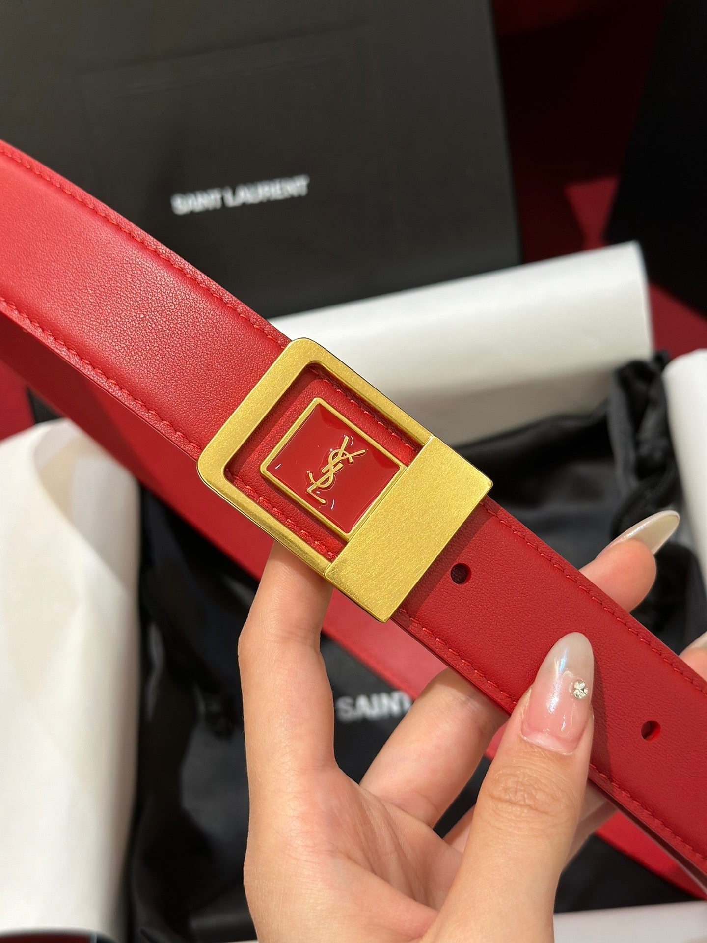 YSL 25S BELT 30 MM IN RED CALFSKIN 538009