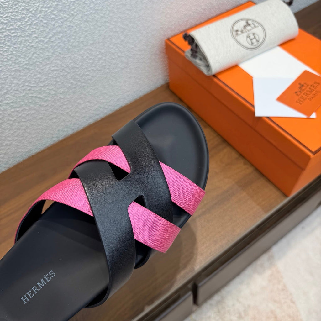 HM 26S KAZIMIR SANDAL IN BLACK CALFSKIN AND DARK PINK FABRIC