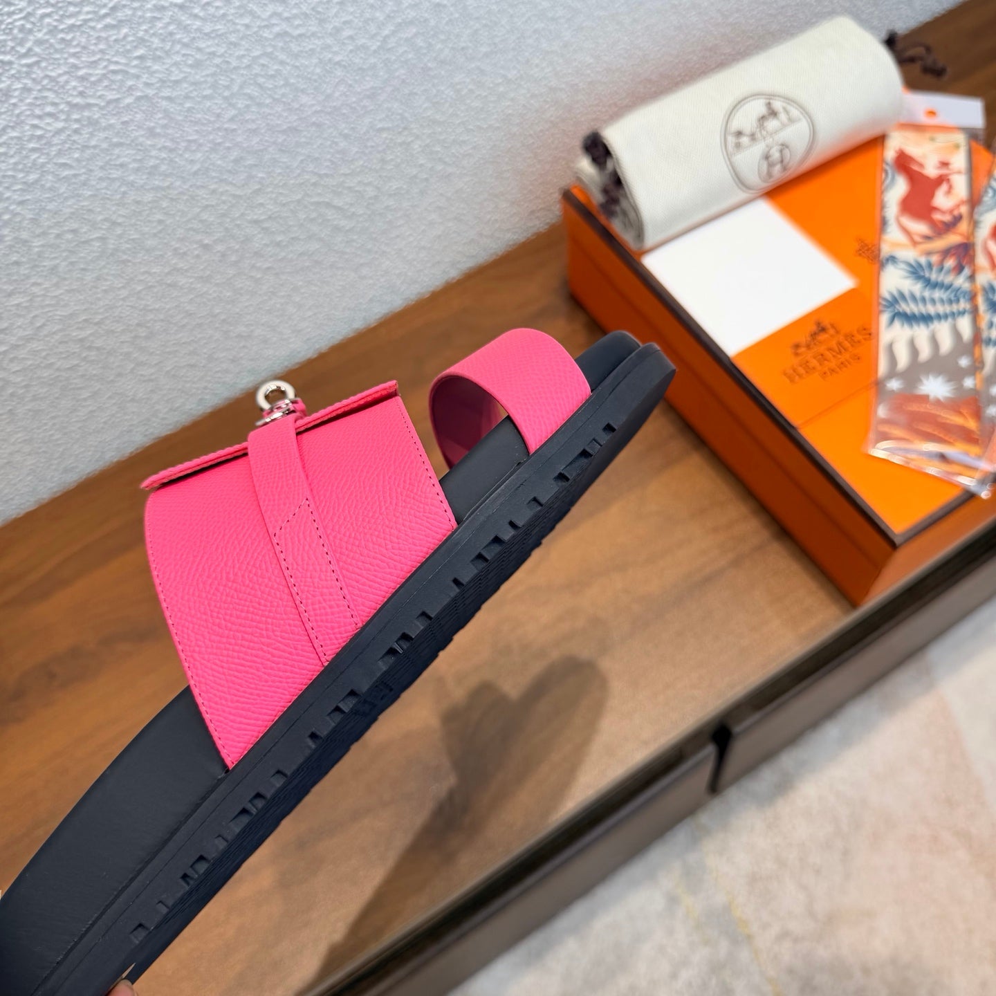 HM 26S KELLY BUCKLE DOUBLE STRAP SANDALS IN DARK PINK CALFSKIN