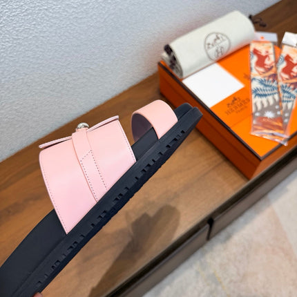 HM 26S KELLY BUCKLE DOUBLE STRAP SANDALS IN LIGHT PINK CALFSKIN