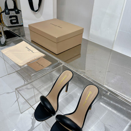 GIANVITO ROSSI 26S PADDED STRAP HIGH-HEEL MULES 105 MM IN BLACK LAMBSKIN