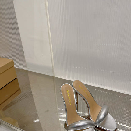 GIANVITO ROSSI 26S PADDED STRAP HIGH-HEEL MULES 105 MM IN SILVER LAMBSKIN