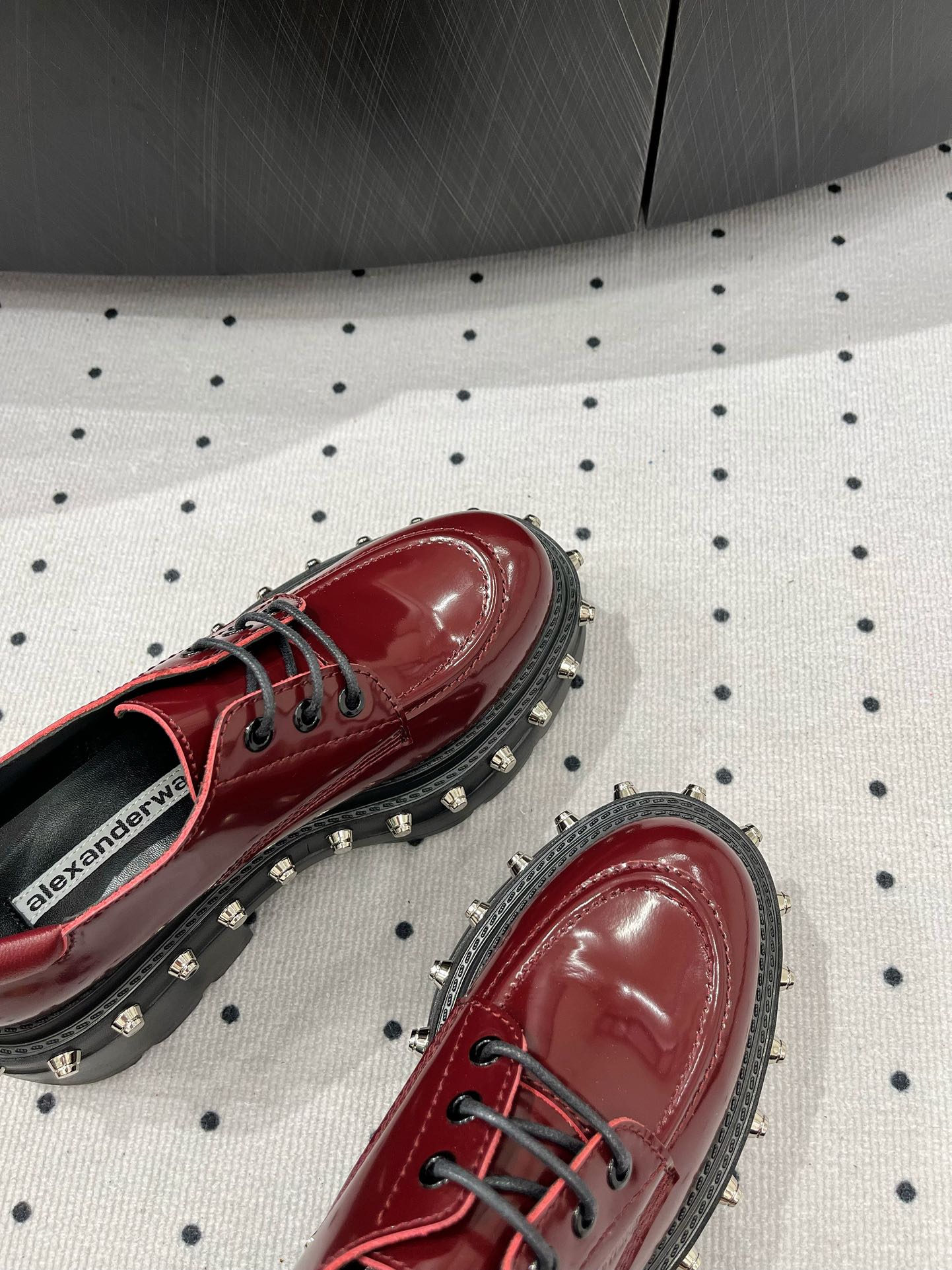 ATLAS DERBY 55 MM IN BURGUNDY RED CALFSKIN