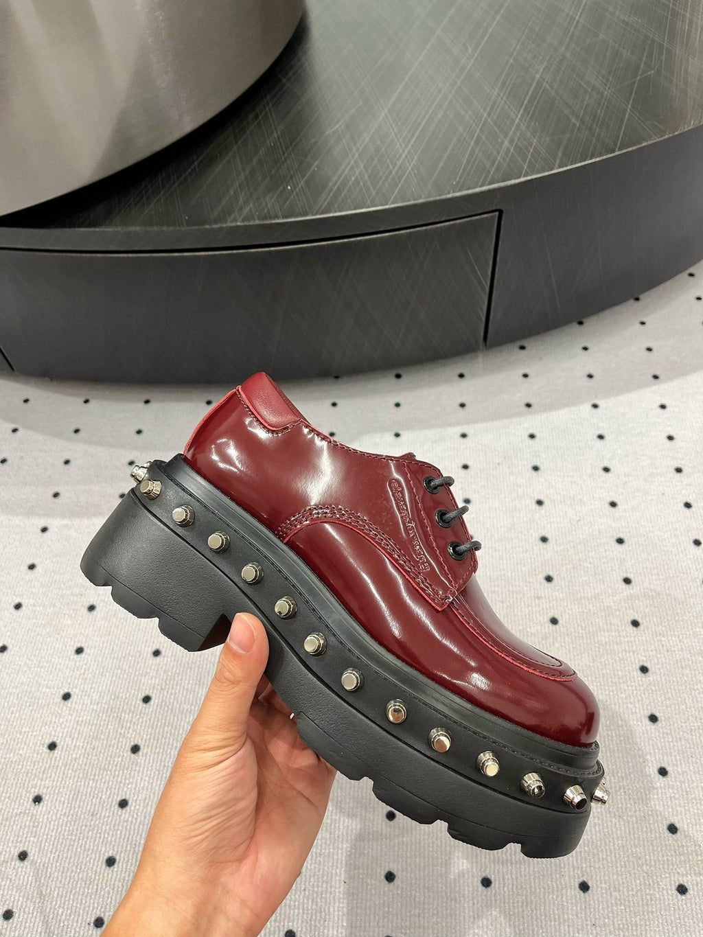 ATLAS DERBY 55 MM IN BURGUNDY RED CALFSKIN