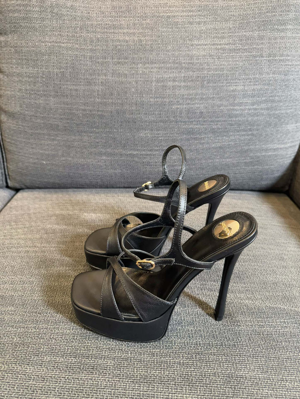 YSL 26S CROSS-STRAP SANDALS 150 MM IN BLACK CALFSKIN