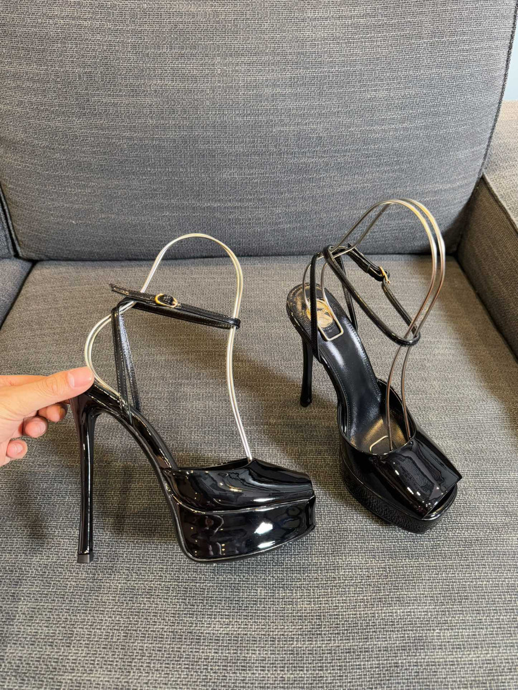 YSL 26S PLATFORM SANDALS 150 MM IN BLACK PATENT CALFSKIN