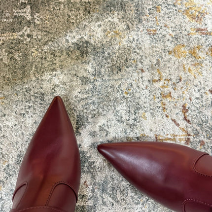 HM 26S POINTED-TOE ANKLE BOOTS 35 MM IN WINE RED CALFSKIN 