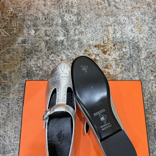 HM 26S PERFORATED BALLET FLATS IN SILVER CALFSKIN