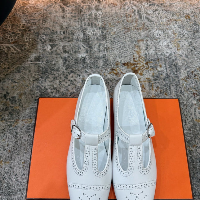 HM 26S PERFORATED BALLET FLATS IN WHITE CALFSKIN
