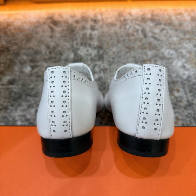 HM 26S PERFORATED BALLET FLATS IN WHITE CALFSKIN