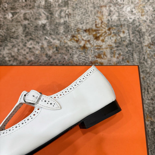 HM 26S PERFORATED BALLET FLATS IN WHITE CALFSKIN