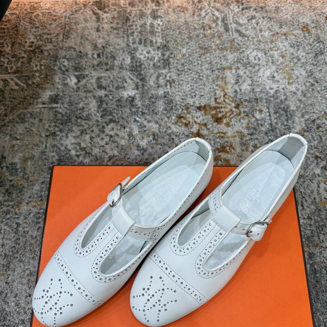 HM 26S PERFORATED BALLET FLATS IN WHITE CALFSKIN