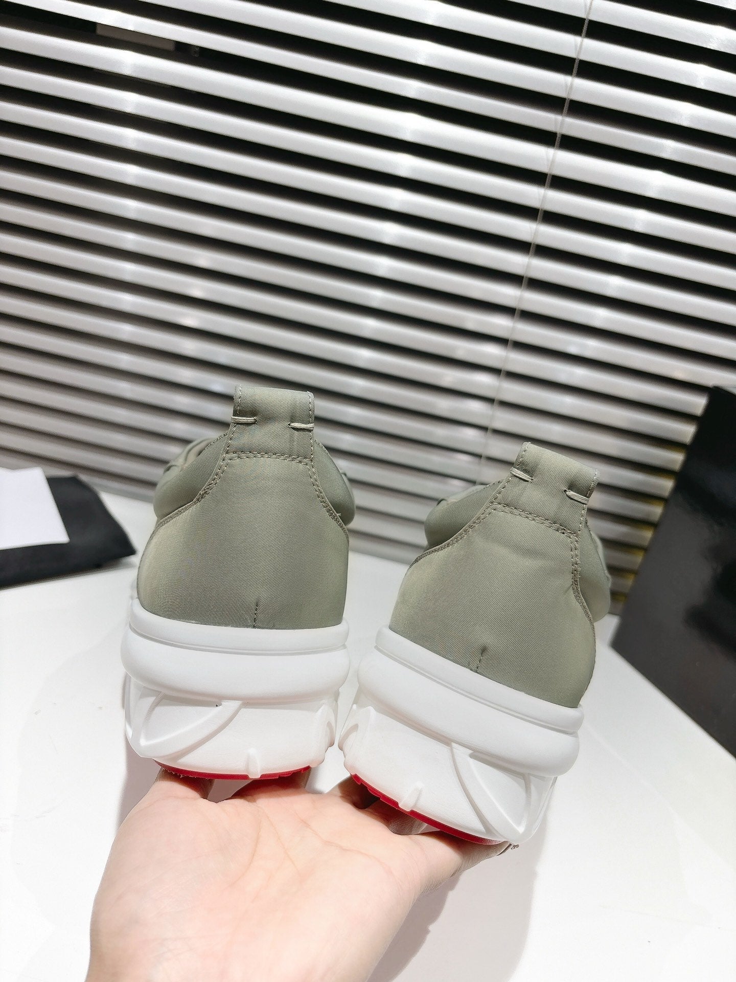 CHOUKARIO LOW-TOP THICK SOLE SNEAKERS IN SAGE GREEN FABRIC CREATIVE PRINT