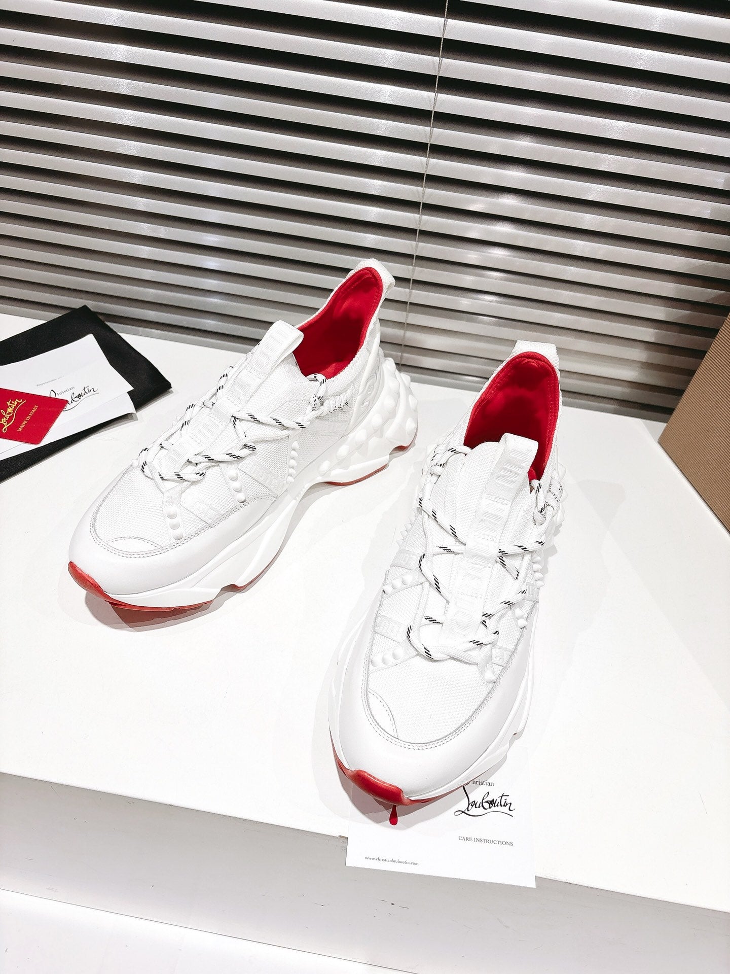 LOUBI CHUNKY SNEAKERS IN WHITE AND RED MESH AND CALFSKIN