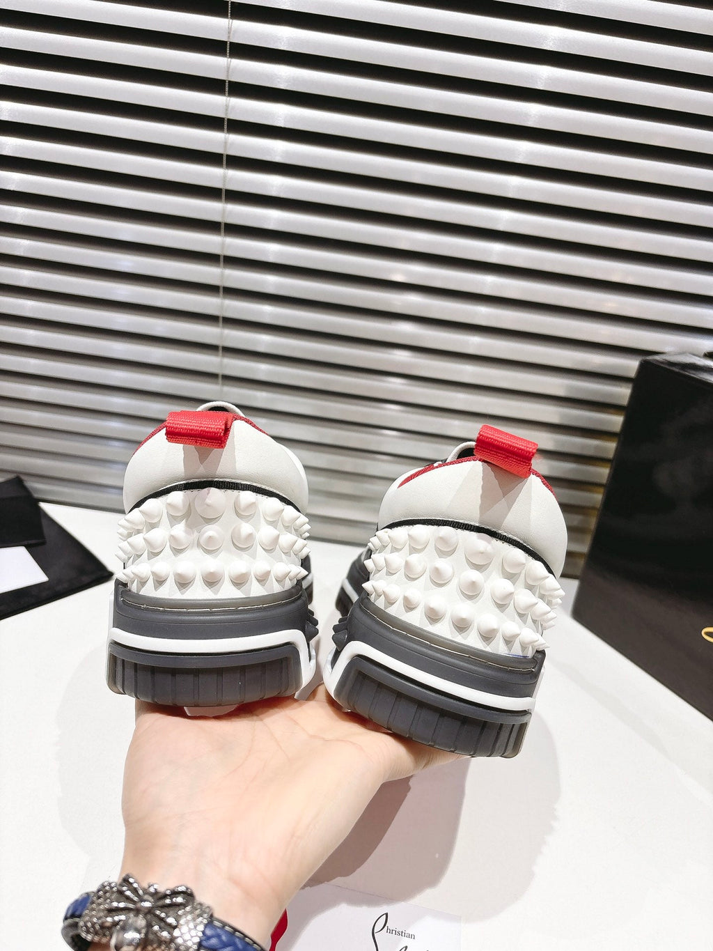 CL SNEAKER IN BLACK AND WHITE CALFSKIN 323158