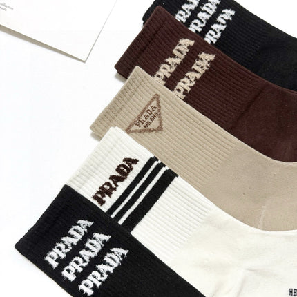 PRADA 26S CREW SOCKS 569329 (1 BOX)
