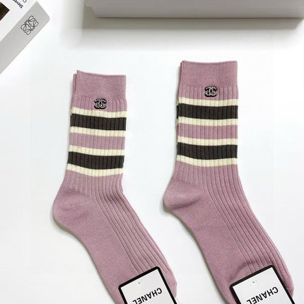 CHANEL 26S CREW SOCKS 400463 (1 BOX)