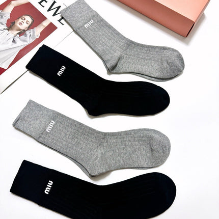 MIUMIU 26S CREW SOCKS 405375 (1 BOX)