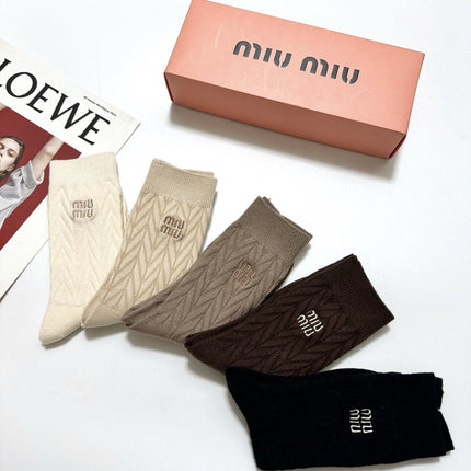 MIUMIU 26S CREW SOCKS 407177 (1 BOX)