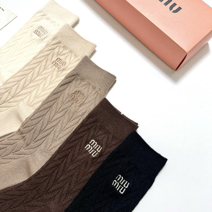 MIUMIU 26S CREW SOCKS 407177 (1 BOX)