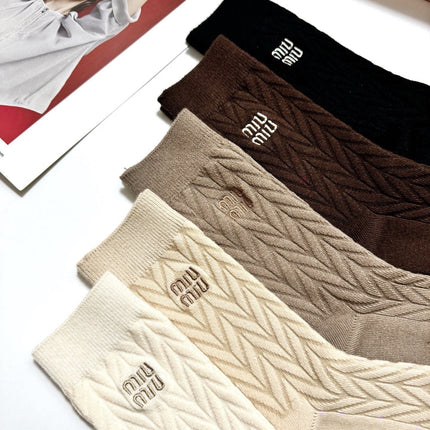 MIUMIU 26S CREW SOCKS 407177 (1 BOX)