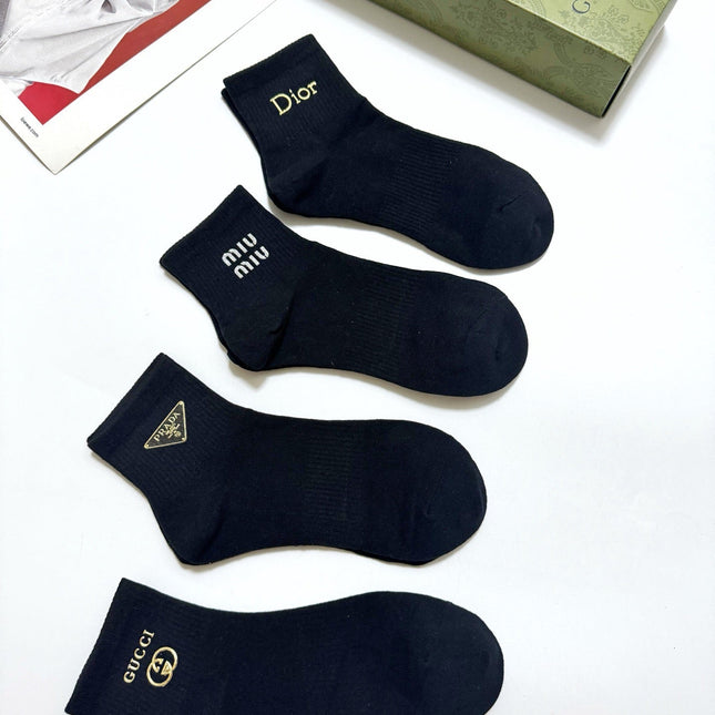 MIUMIU 26S ANKLE SOCKS 408739 (1 BOX)