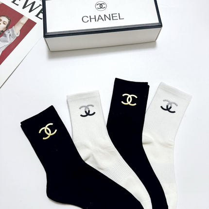 CHANEL 26S CREW SOCKS 410300 (1 BOX)