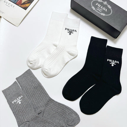 PRADA 26S CREW SOCKS 412438 (1 BOX)