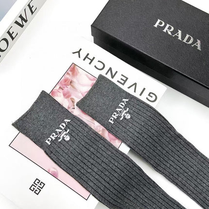 PRADA 26S CREW SOCKS 415684 (1 BOX)