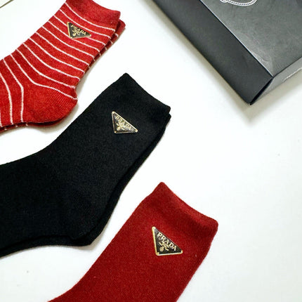 PRADA 26S CREW SOCKS 425089 (1 BOX)
