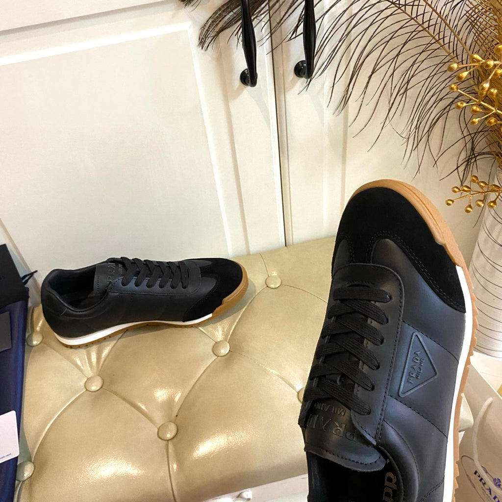 PRADA 26S LACE UP SNEAKERS IN BLACK CALFSKIN AND SUEDE