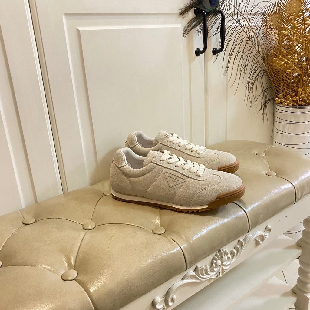 PRADA 26S LACE UP SNEAKERS IN BEIGE SUEDE