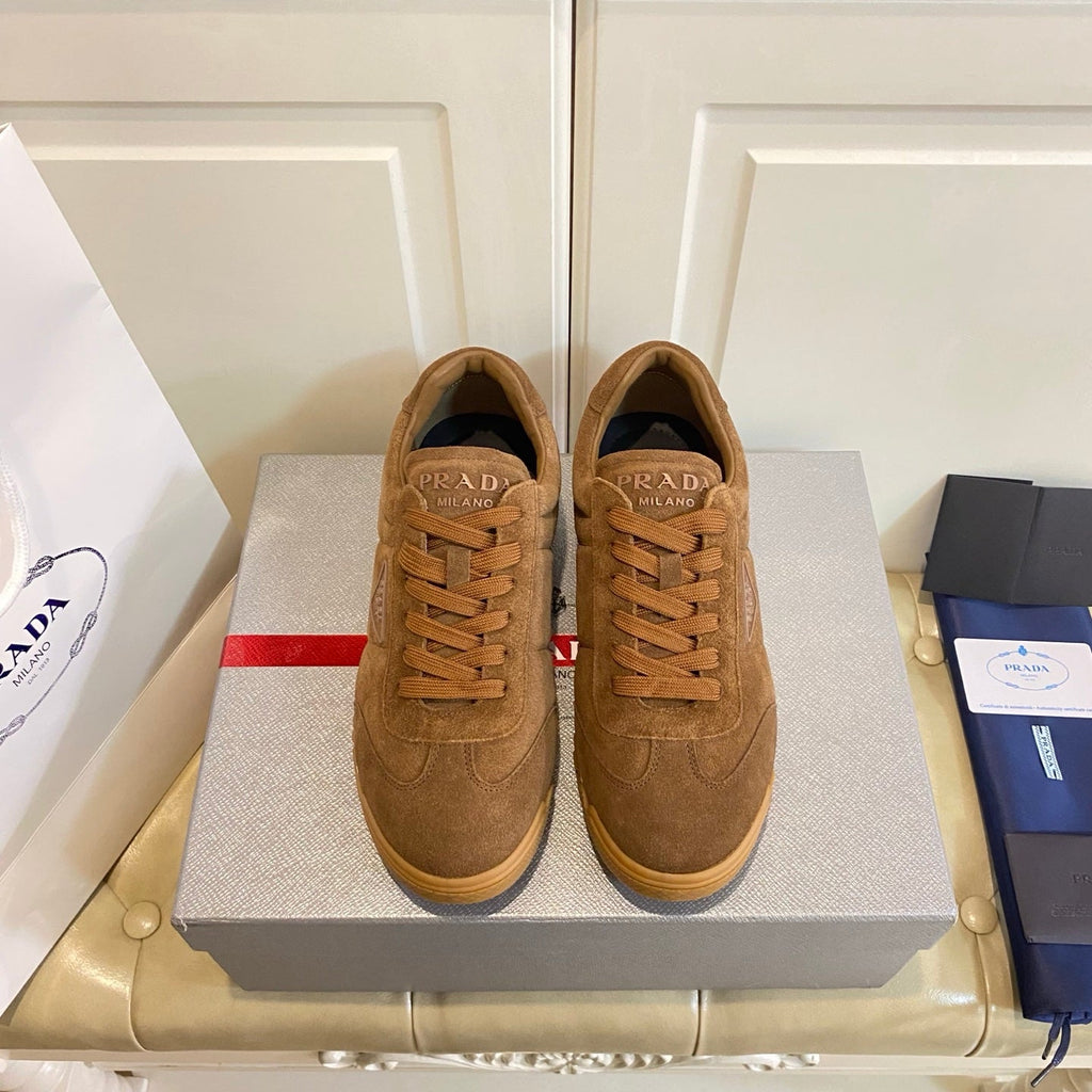 PRADA 26S LACE UP SNEAKERS IN CARAMEL BROWN SUEDE