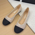 BALLET FLAT IN BLACK FABRIC AND WHITE MESH