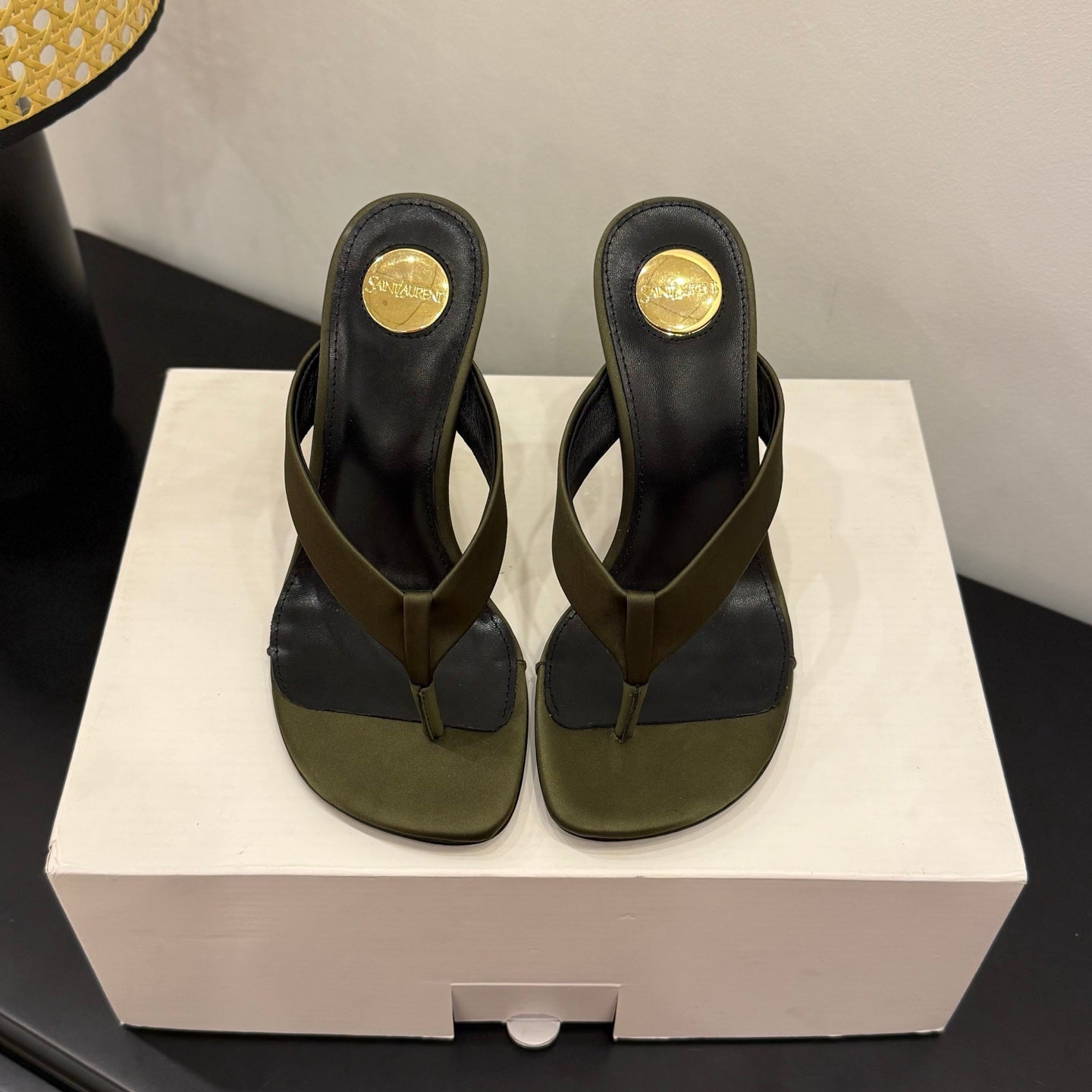 YSL 26S TOE-POST HIGH HEEL SANDALS IN MOSS GREEN SATIN