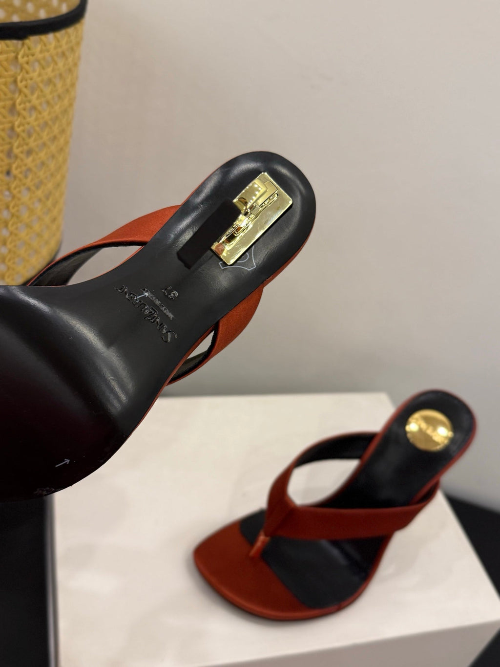YSL 26S TOE-POST HIGH HEEL SANDALS IN ORANGE SATIN