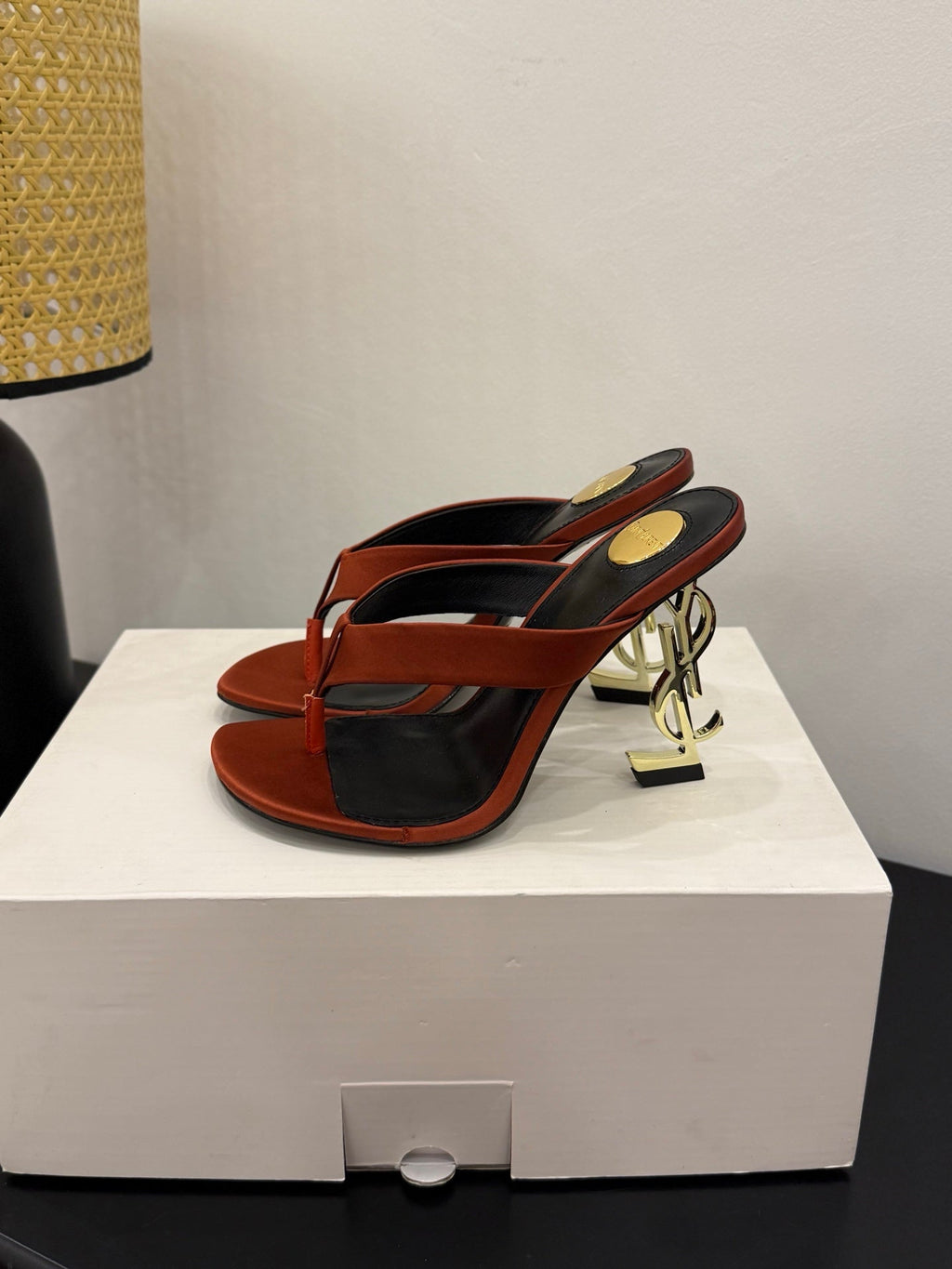 YSL 26S TOE-POST HIGH HEEL SANDALS IN ORANGE SATIN